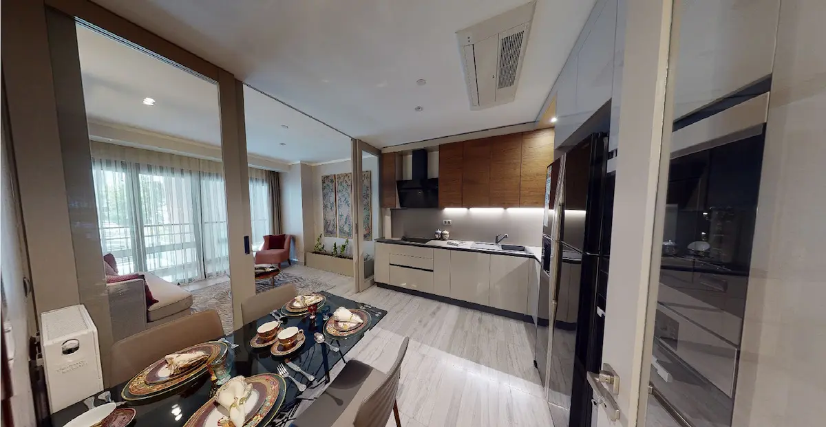 Fitted kitchen
